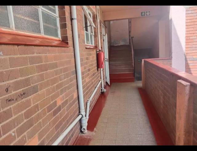 1 BEDROOM APARTMENT FOR SALE IN BEREA